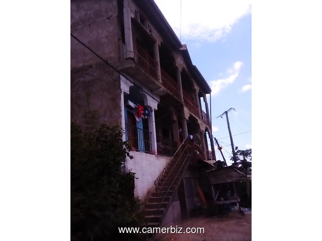 Appartements en finitions à louer à douala  - 3444