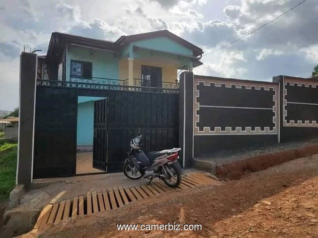 Joli duplex titré à vendre à Ekounou cefta - 34460