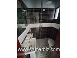 Appartement neuf à louer à Emana avec eau chaude gardien forage parking - 34482