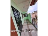 Bel Appartement neuf à louer à Nkolfoulou avec gardien forage parking - 34492