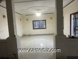 Duplex neuf à louer à Awae avec forage parking - 34535