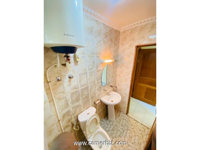 Bel Appartement neuf à louer à Nkozoa avec gardien forage parking - 34606