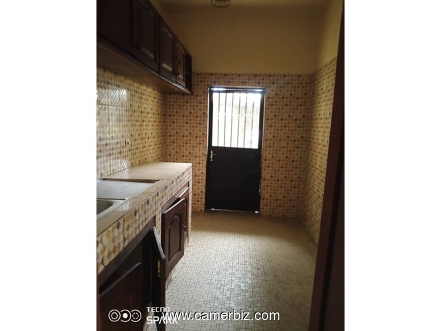 Appartement avec gardien parking forage à Essos - 34666