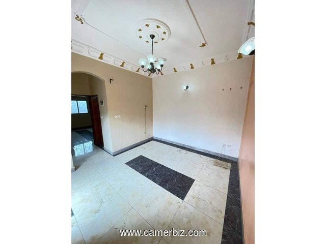 Studio neuf avec parking forage à Emana Moto 150f - 34692