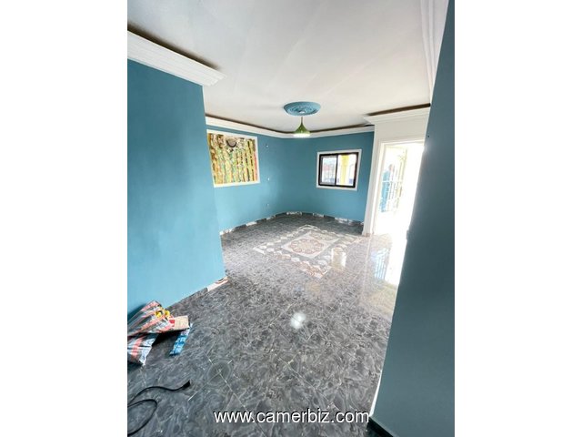 Bel Appartement avec parking forage à Messassi. 2 chambres 2 douches  - 34750