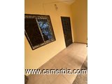 Appartement avec parking à Obobogo. 2 chambres 1 douche  - 34767