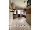 Appartement neuf avec eau chaude, gardien parking, forage à Nkolfoulou. Accès goudronné  - 34982