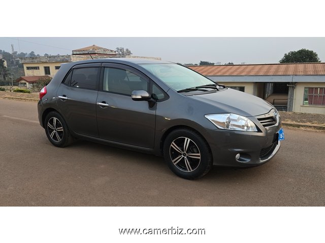  2011 Toyota AURIS Automatique à vendre à Yaoundé.  - 35505