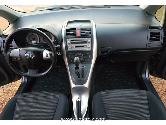  2011 Toyota AURIS Automatique à vendre à Yaoundé.  - 35505