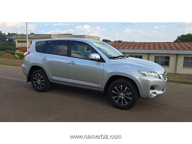  4WD 2009 Toyota VANGUARD Automatique avec 7 Places. - 35523
