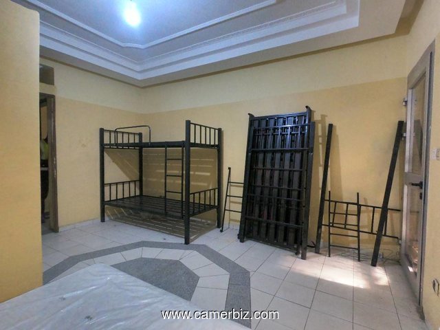 Duplex a vendre a bonamoussadi  - 35563