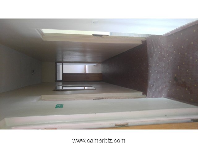 villa a louer a bastos - 3562
