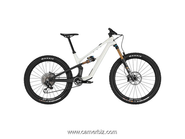 2024 Canyon Spectral CF LTD Mountain Bike - 35741