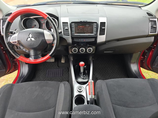 7 Places 4WD 2009 Mitsubishi Outlander Automatique. YAOUNDE. - 35755