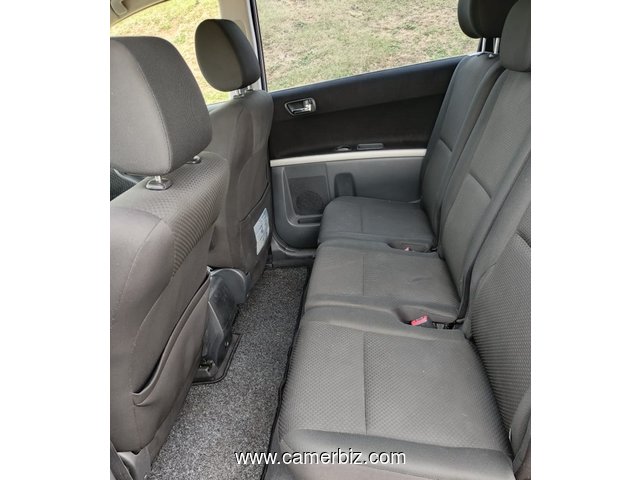 7 Places 2005 Toyota Corolla Verso Automatique - 35851