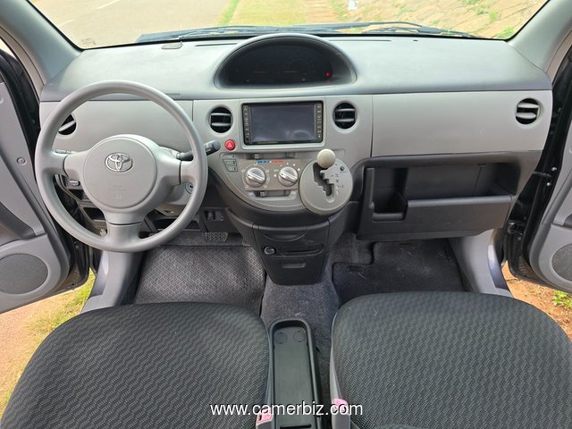  2009 Toyota SIENTA Automatique 7 places. YAOUNDE.  - 35860