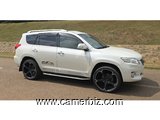  4WD 2012 Toyota VANGUARD Automatique avec 7 Places. YAOUNDE. 