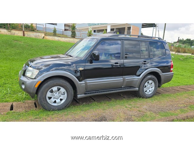 7 Places 4WD 2005 Mitsubishi Montero Automatique. YAOUNDE.  - 35964
