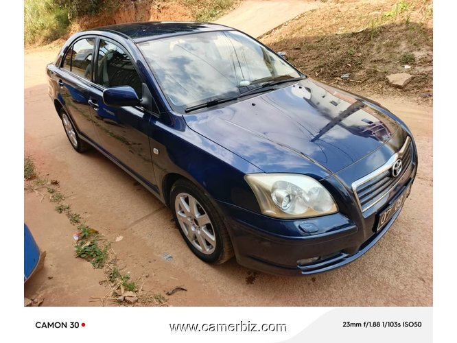 Toyota Avensis berline 2005 - 36143