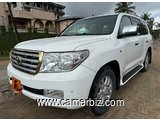 12,500,000FCFA-TOYOTA LANDCRUISER VX-4X4WD-VERSION 2010-OCCASION EN OR-8PLACES 	