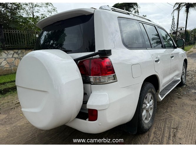 12,500,000FCFA-TOYOTA LANDCRUISER VX-4X4WD-VERSION 2010-OCCASION EN OR-8PLACES 	 - 36235