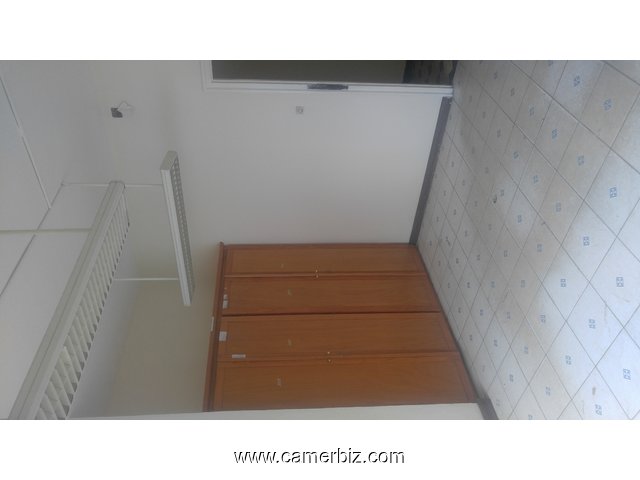 immeuble a louer pour bureau a bastos - 3628