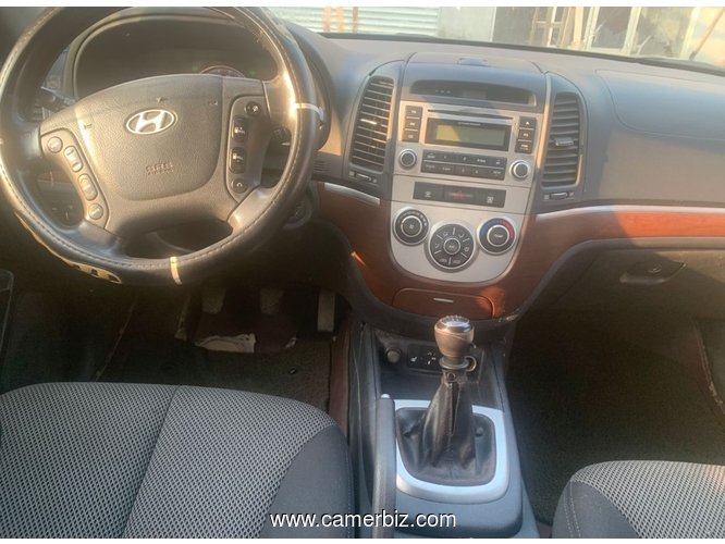 5,900,000FCFA-HYUNDAI SANTA FE 4X4WD VERSION 2010-OCCASION COREE DU SUD-EN 7PLACES-PROPRE - 36338