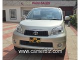 4WD 2015 Toyota Rush Daihatsu Bergo Automatique à vendre à Yaoundé - 36351