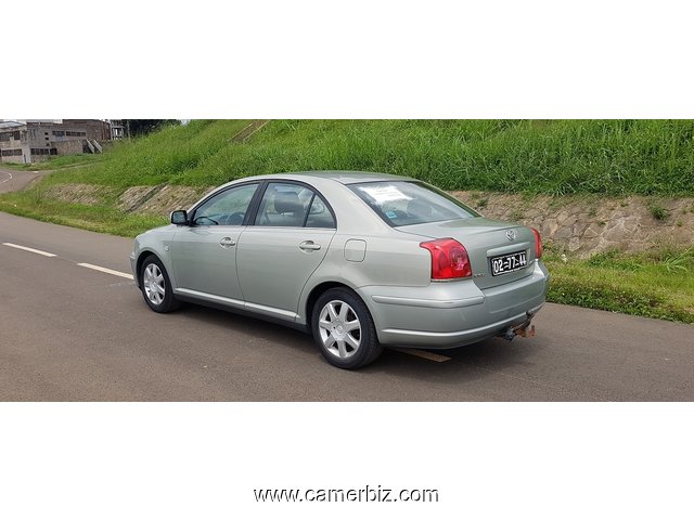 2005 Toyota Avensis Full Option a vendre - 3739