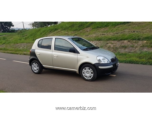 2004 Toyota Yaris Automatique Full Option a vendre - 3872