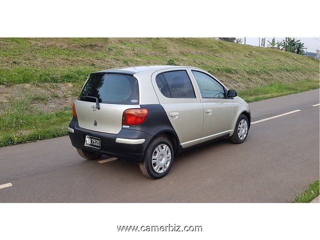 2004 Toyota Yaris Automatique Full Option a vendre - 3872