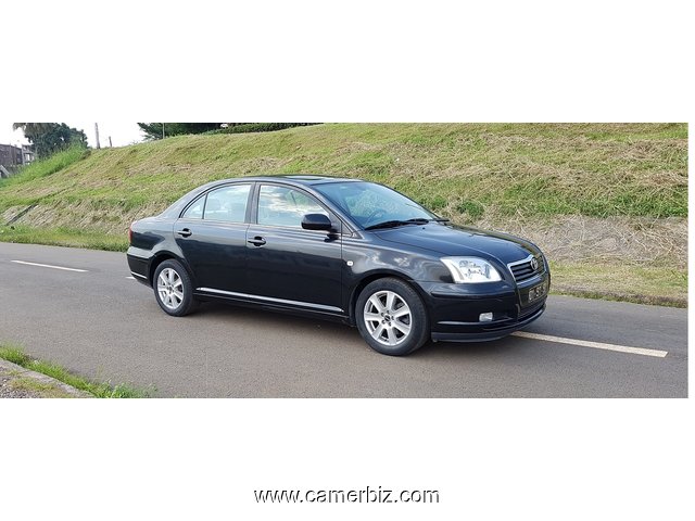 2005 Toyota Avensis Full Option a vendre - 3878