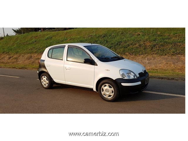 2004 Toyota Yaris  Full Option a vendre - 4069