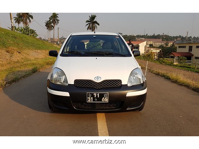 2004 Toyota Yaris  Full Option a vendre - 4069