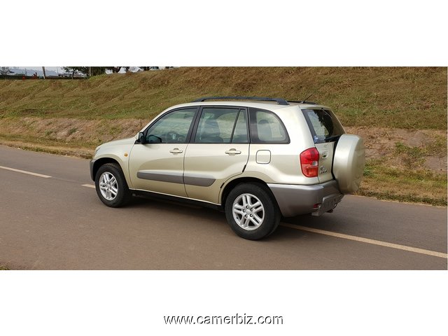 2004 Toyota Rav4 Full Option avec 4WD(4×4) a Vendre!!! - 4201