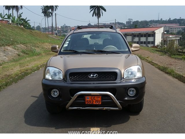 Super Jolie 2004 Hyundai SANTA FE full Option avec 4WD a vendre - 4346