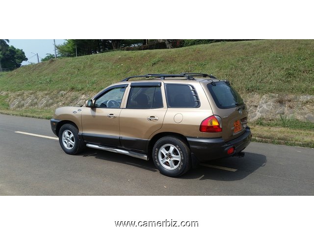 Super Jolie 2004 Hyundai SANTA FE full Option avec 4WD a vendre - 4346