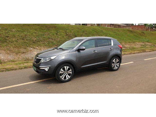 Super Belle 2014 KIA SPORTAGE Full Option avec 4WD a vendre - 4396