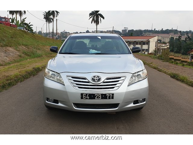 Belle 2009 Toyota Camry Full Option a vendre - 4400