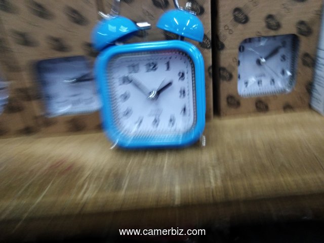 réveil clock - 4432