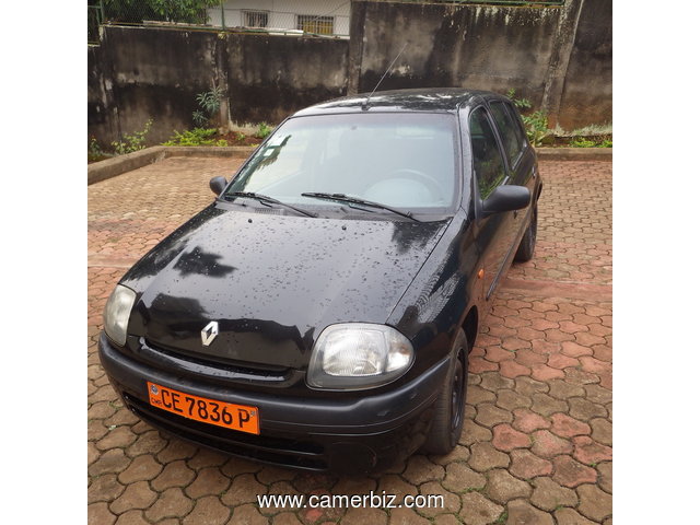 Renault Clio - 4555