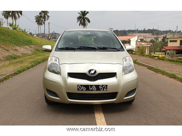 Belle 2009 Toyota Yaris Full Option a vendre - 4573