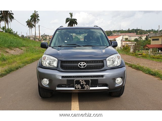 2005 Toyota Rav4 Full Option avec 4WD(4×4) a vendre - 4741