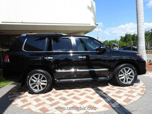 2015 Lexus LX570 Black / Whats App: +393512348567 - 4821