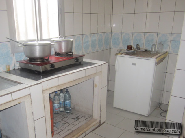 Maison meublée F2 à louer à Yaoundé Ahala 17.500FCFA/J - 483