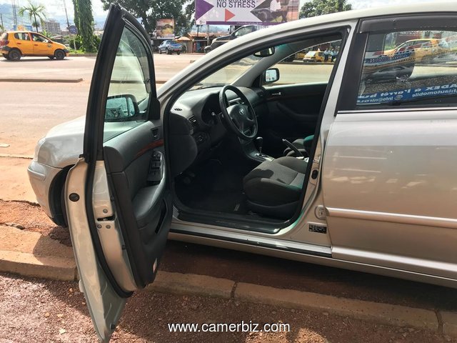 Toyota Avensis 2005 - 5233