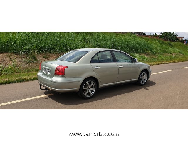 Belle 2006 TOYOTA AVENSIS Manuelle Full Option à vendre - 5257