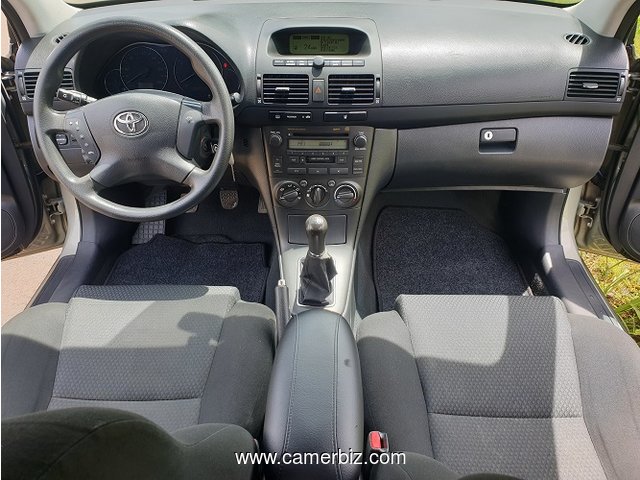 Belle 2006 TOYOTA AVENSIS Manuelle Full Option à vendre - 5257