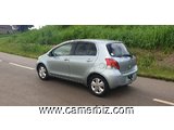Belle 2010 Toyota Yaris Full Option avec chaises en cuir à vendre - 5422