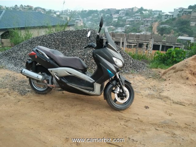 Scooter à vendre  - 5426